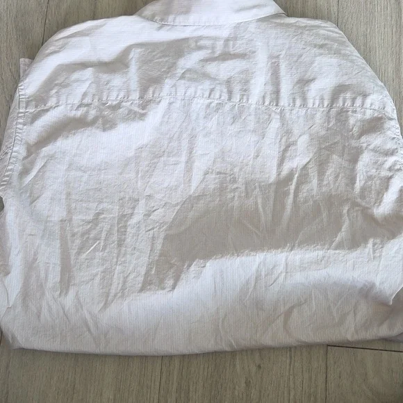 Men's Theory Dress Shirt. Size M. 100% Cotton.Ripstop Shirting. Light Gray/Beige - Picture 6 of 6